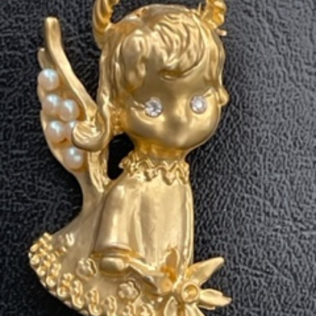 Mylu Angel Pin-Gold Tone-Faux Pearls-Clear Rhinestones For The Eyes